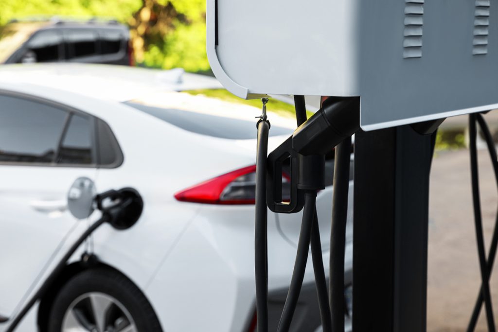 ev-charging-stations-at-multifamily-properties-costs-benefits-and